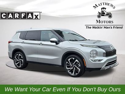 Used 2024 Mitsubishi Outlander SE