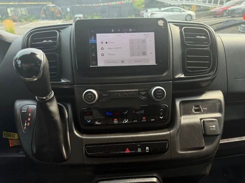 Used 2023 RAM ProMaster 2500 image 19