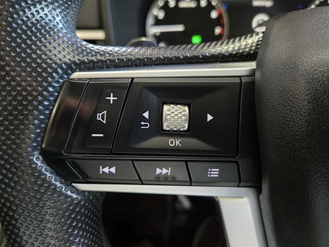 Used 2022 Mitsubishi Outlander ES AWD/4WD image 14