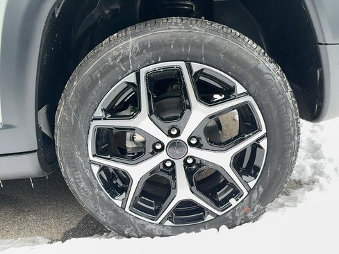 New 2026 Jeep Compass Limited image 5