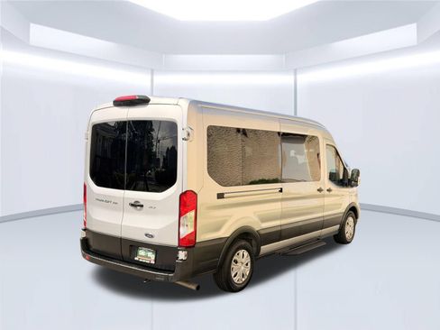 Used 2023 Ford Transit 350 XLT RWD image 5
