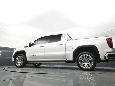 Used 2021 GMC Sierra 1500 Denali w/ Denali Ultimate Package AWD/4WD image 24