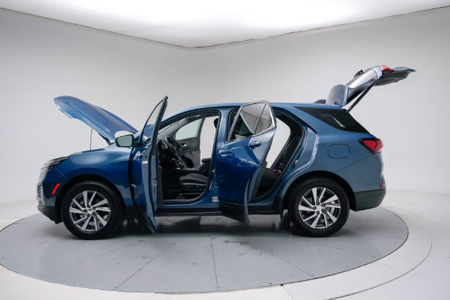 Used 2024 Chevrolet Equinox LT FWD image 19