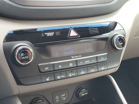 Used 2018 Hyundai Tucson Sport w/ Cargo Package AWD/4WD image 23