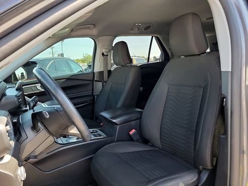 Used 2021 Ford Explorer XLT RWD image 12