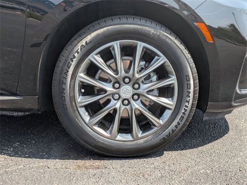 Used 2022 Buick Enclave Essence w/ LPO, Hit The Road Package image 12