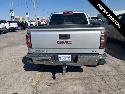 Used 2018 GMC Sierra 1500 SLT w/ SLT Premium Package image 5