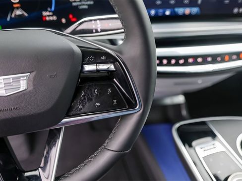 Certified 2024 Cadillac Lyriq Sport image 12