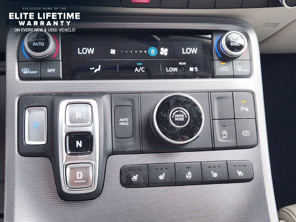 Used 2024 Hyundai Palisade Calligraphy FWD image 16
