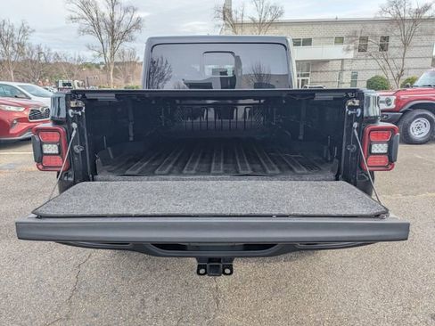 Used 2023 Jeep Gladiator Rubicon w/ LED Lighting Group image 6