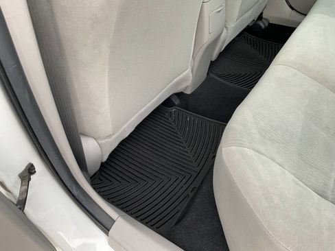 Used 2013 Toyota Corolla LE w/ Premium Pkg image 28