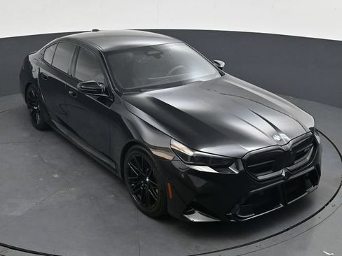 Used 2026 BMW M5 w/ Executive Package AWD/4WD image 26