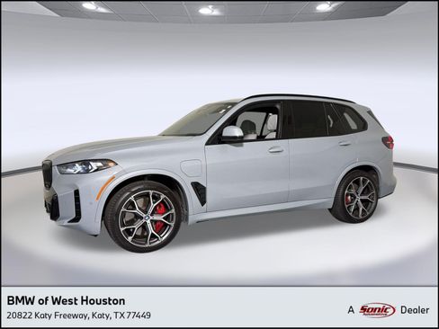 Certified 2025 BMW X5 M60i AWD/4WD image 1