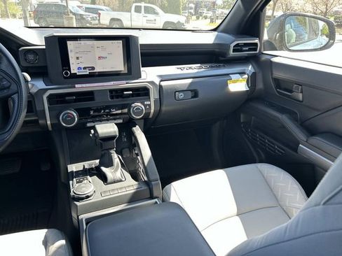 New 2026 Toyota Tacoma SR5 AWD/4WD image 17