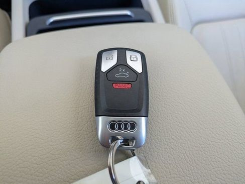Used 2019 Audi Q5 2.0T Premium w/ Convenience Package AWD/4WD image 34