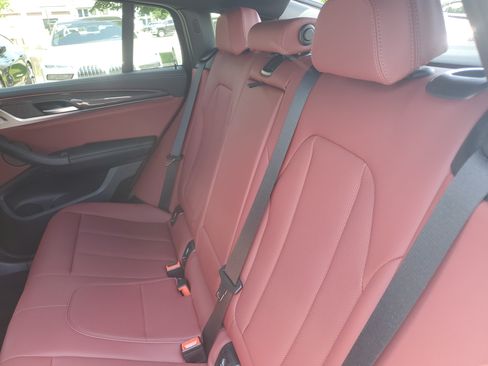 Used 2025 BMW X4 M40i w/ Premium Package AWD/4WD image 27