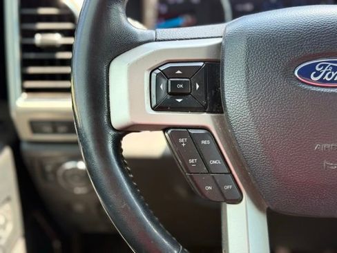 Used 2019 Ford F250 Lariat w/ Lariat Ultimate Package AWD/4WD image 29