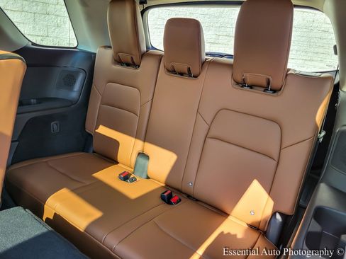 New 2025 Nissan Pathfinder Platinum w/ Cargo Package image 11