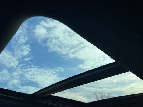 Certified 2024 Nissan Titan PRO-4X w/ Pro-4x Convenience Package image 7