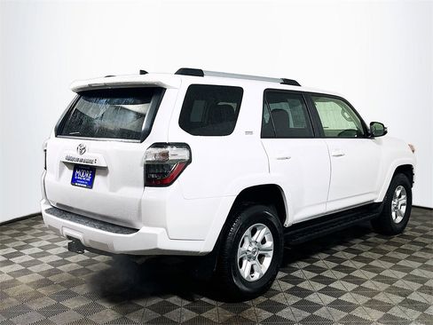 Certified 2024 Toyota 4Runner SR5 Premium image 8