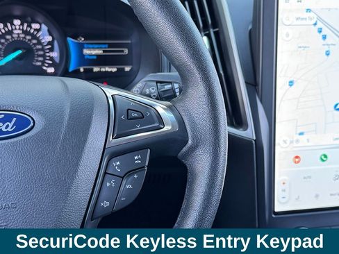 Used 2022 Ford Edge SEL w/ Convenience Package image 12