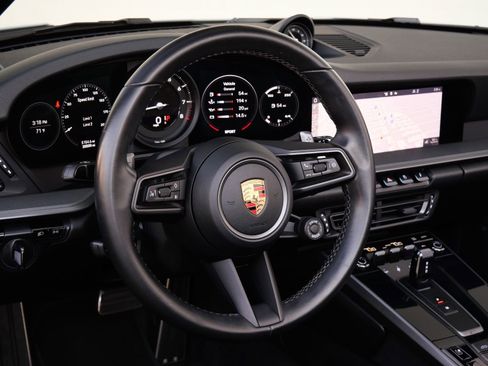 Used 2021 Porsche 911 Carrera 4S image 13