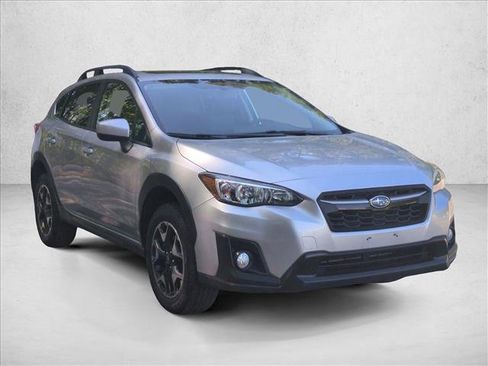 Used 2019 Subaru Crosstrek 2.0i Premium w/ Moonroof Package AWD/4WD image 3