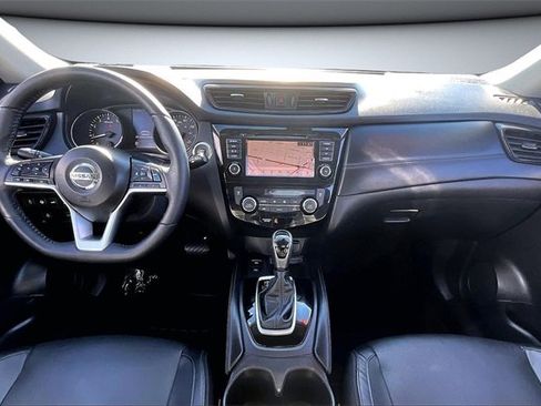 Used 2020 Nissan Rogue SL w/ Premium Package image 7