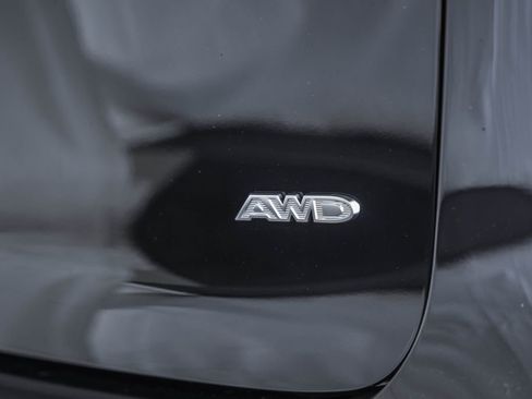New 2026 Chrysler Pacifica Pinnacle AWD/4WD image 7