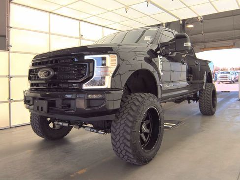 Used 2022 Ford F250 Lariat w/ Lariat Ultimate Package image 1