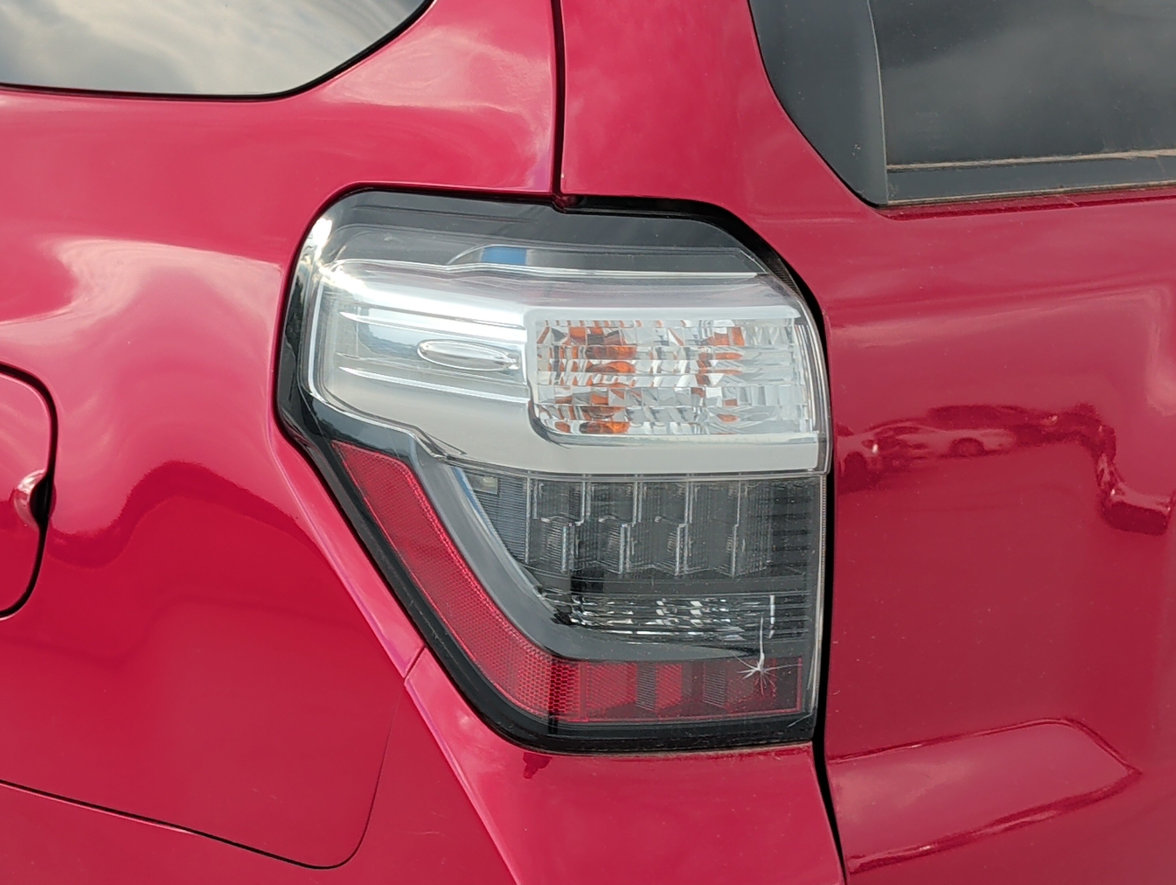 Used 2020 Toyota 4Runner SR5 Premium w/ Moonroof Package AWD/4WD image 17