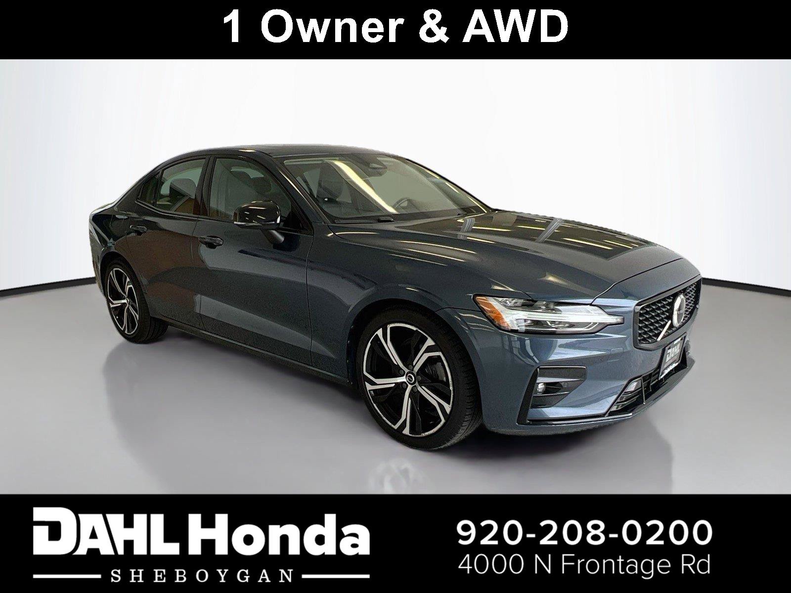Used 2024 Volvo S60 B5 Core AWD/4WD image 1
