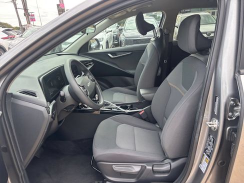 Used 2026 Kia Niro LX FWD image 20