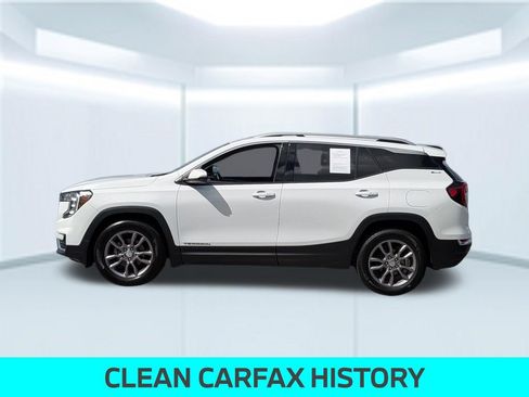 Used 2023 GMC Terrain SLT FWD image 2