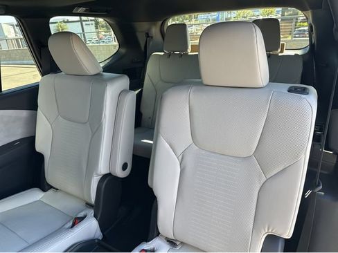Certified 2026 Lexus TX 350 FWD w/ Technology Package image 16