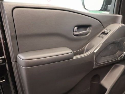 New 2026 Nissan Frontier S w/ Tow Package image 10