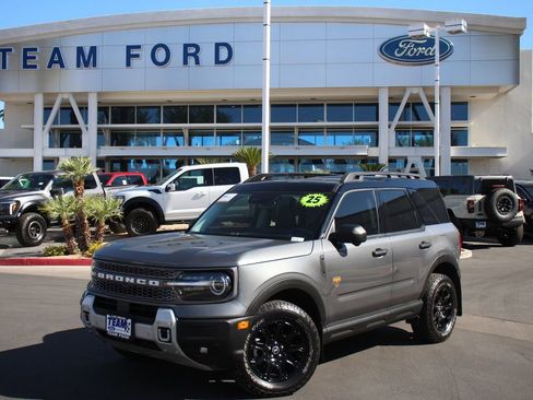 Certified 2025 Ford Bronco Sport Badlands w/ Badlands Tech Package image 2