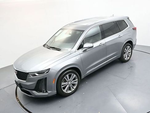 Used 2023 Cadillac XT6 Premium Luxury image 34