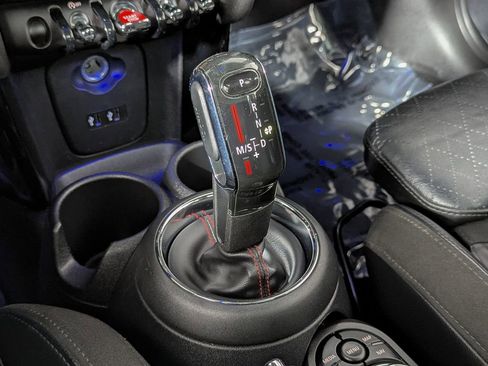 Used 2020 MINI Cooper S image 33
