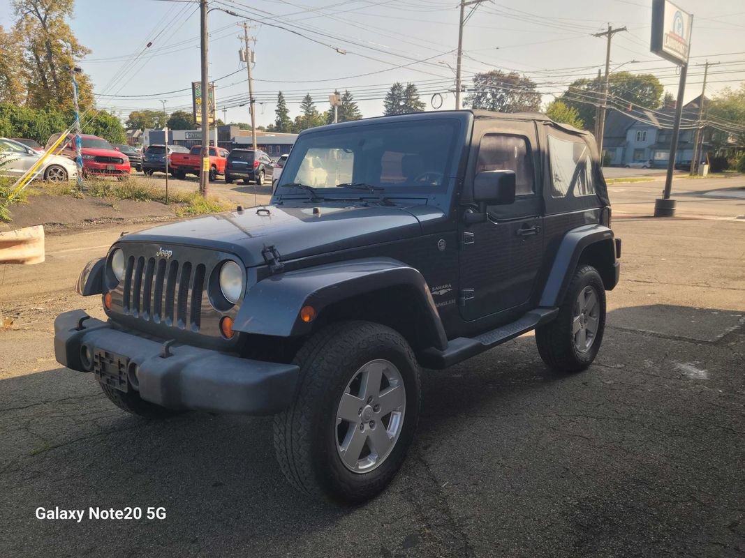 Used 2007 Jeep Wrangler Sahara AWD/4WD image 1