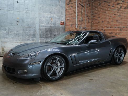 Used 2011 Chevrolet Corvette Grand Sport w/ Preferred Equipment Group image 35