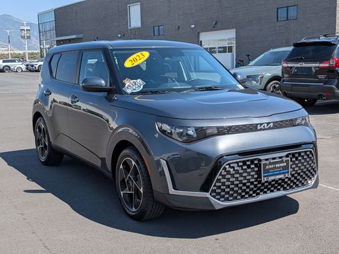 Certified 2023 Kia Soul EX FWD image 7