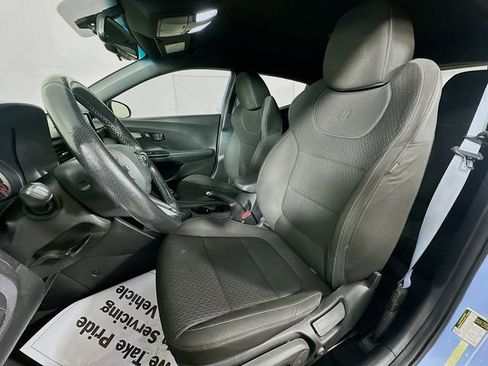 Used 2019 Hyundai Veloster N N image 21