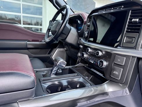 Used 2021 Ford F150 Lariat w/ Equipment Group 502A High image 14