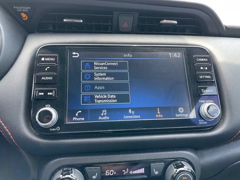 Used 2024 Nissan Kicks SR w/ SR Premium Package FWD image 16