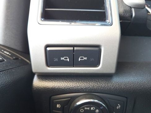 Used 2019 Ford F250 Lariat w/ Lariat Ultimate Package AWD/4WD image 19