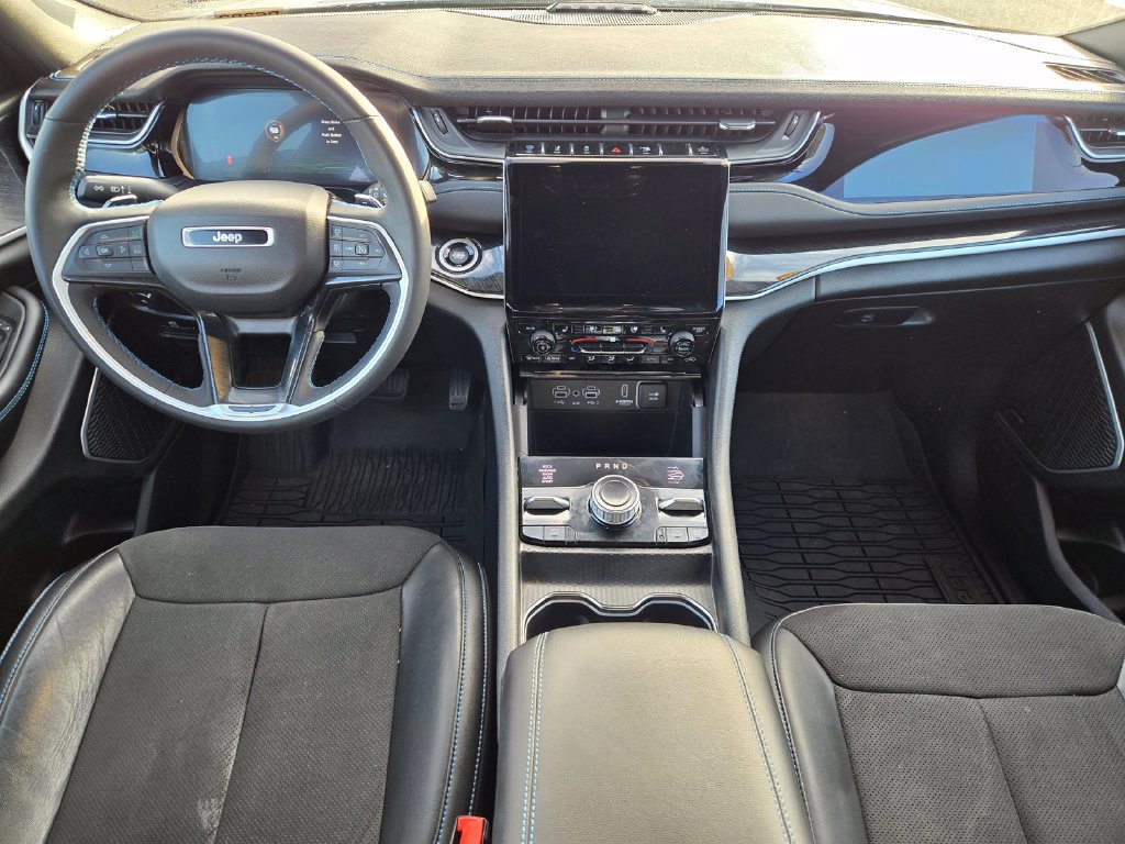Used 2023 Jeep Grand Cherokee Trailhawk w/ Advanced Protech Group II AWD/4WD image 12