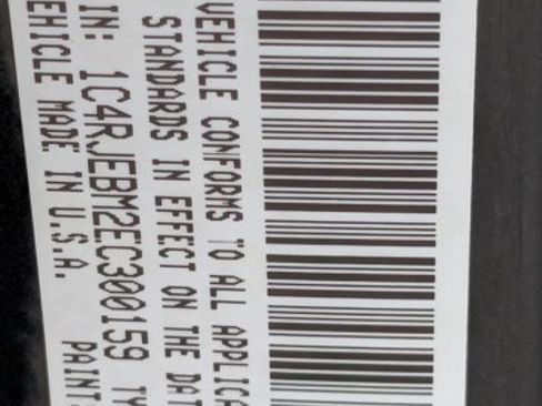 Used 2014 Jeep Grand Cherokee Limited w/ Trailer Tow Group IV image 14