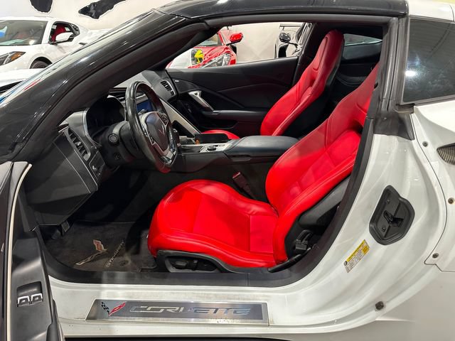Used 2016 Chevrolet Corvette Stingray Coupe RWD image 8