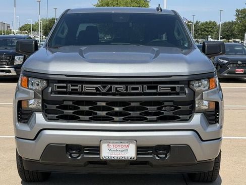 Used 2026 Chevrolet Silverado 1500 Custom RWD image 8